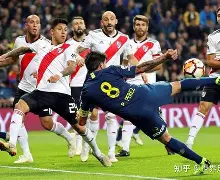 娱乐-马赛发布备战花絮，国际比赛日再遭质疑，西甲任务艰巨，训练强度明显提升(马赛vs巴黎圣日耳曼竞彩推荐)